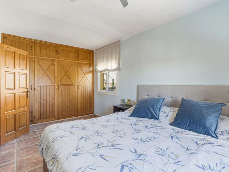 Well Presented Corner Townhouse in Las Lagunas de Mijas
