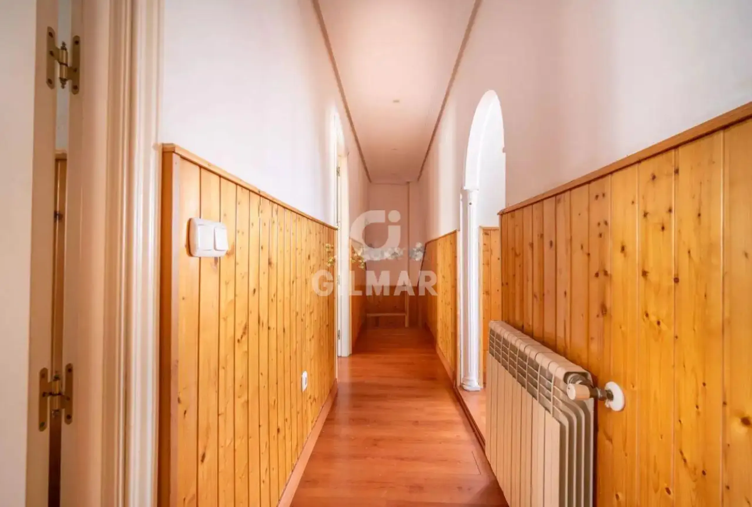 Chalet Pareado en Puerto de la Torre - Málaga