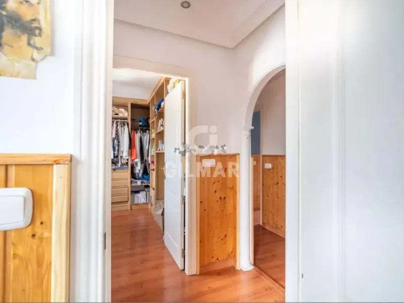Chalet Pareado en Puerto de la Torre - Málaga