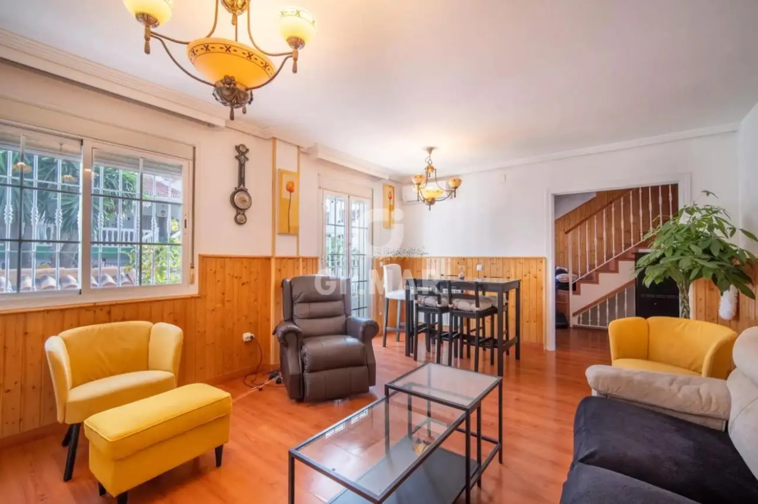 Chalet Pareado en Puerto de la Torre - Málaga