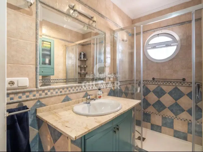 Chalet Pareado en Puerto de la Torre - Málaga