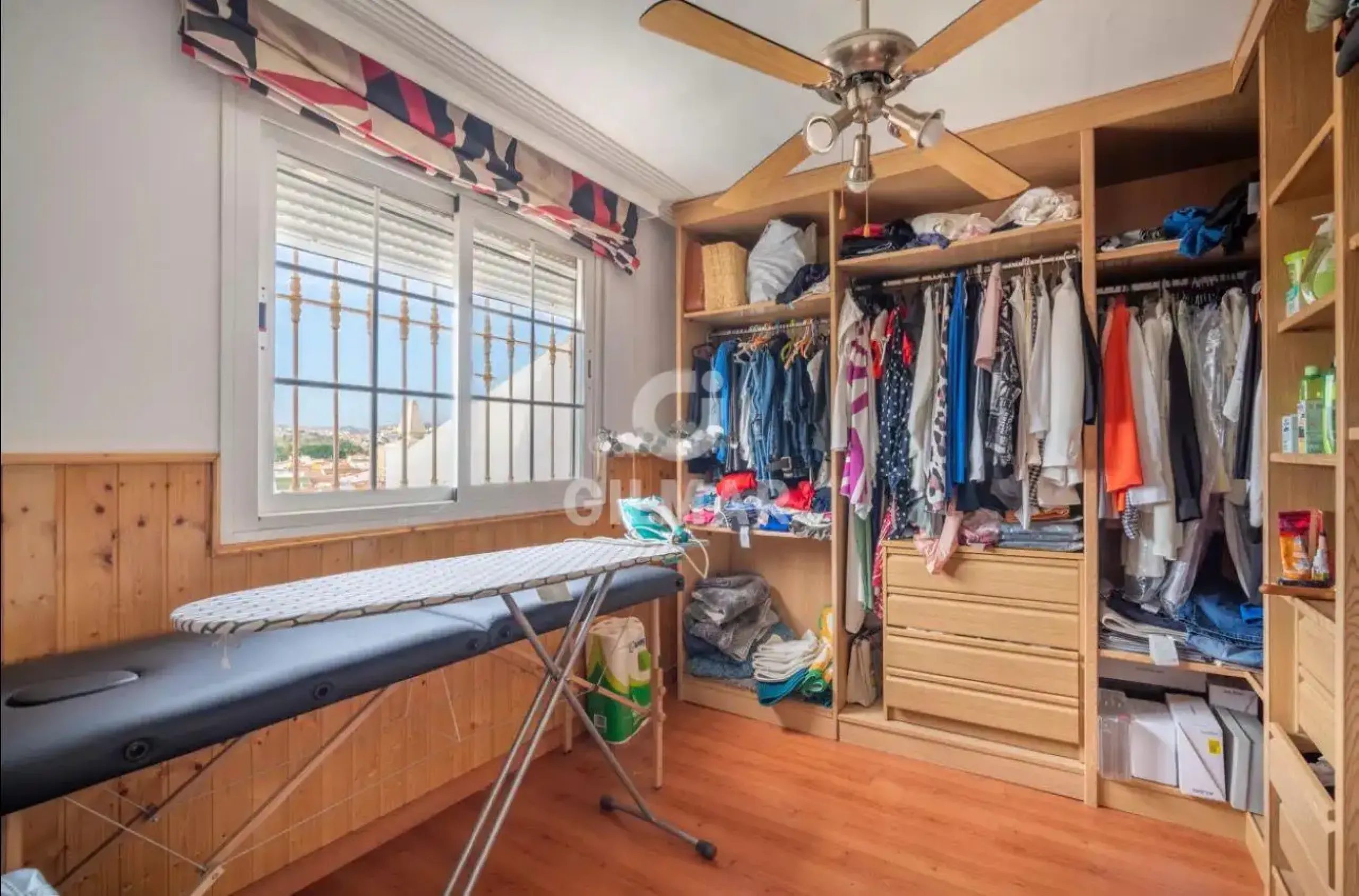 Chalet Pareado en Puerto de la Torre - Málaga