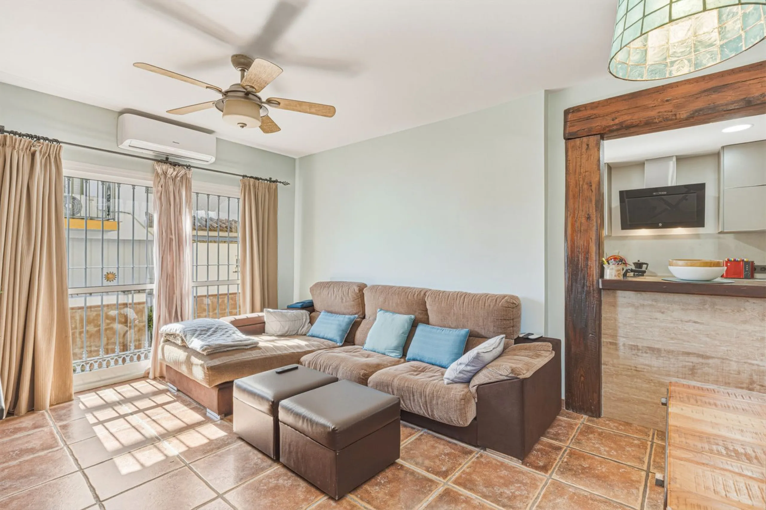 Well Presented Corner Townhouse in Las Lagunas de Mijas