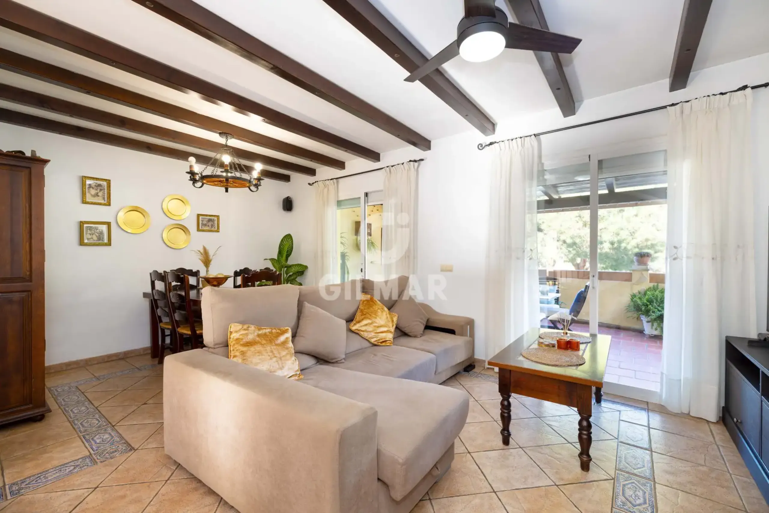 Chalet Adosado en Estepona - Málaga