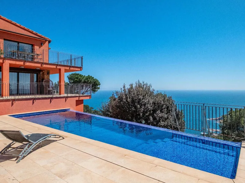 Renovated Villa with Panoramic Views of Aiguablava in Begur, Costa Brava