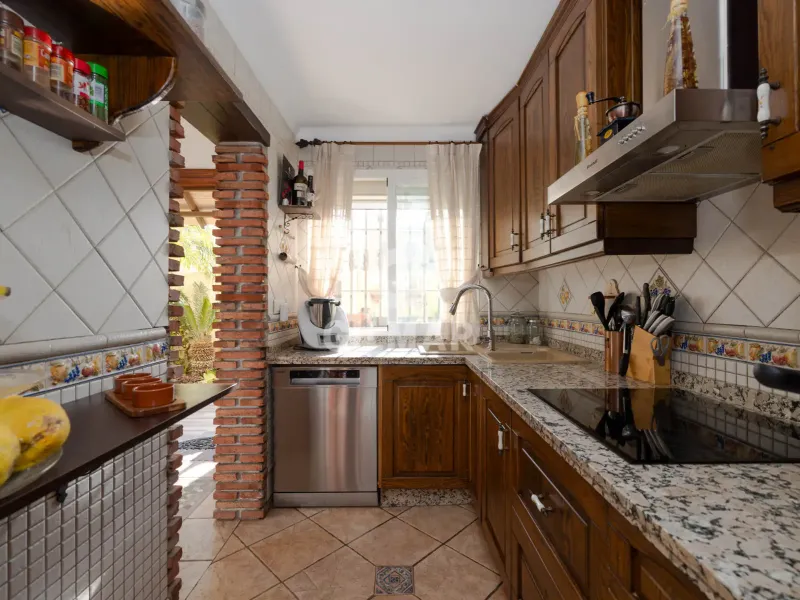Chalet Adosado en Estepona - Málaga