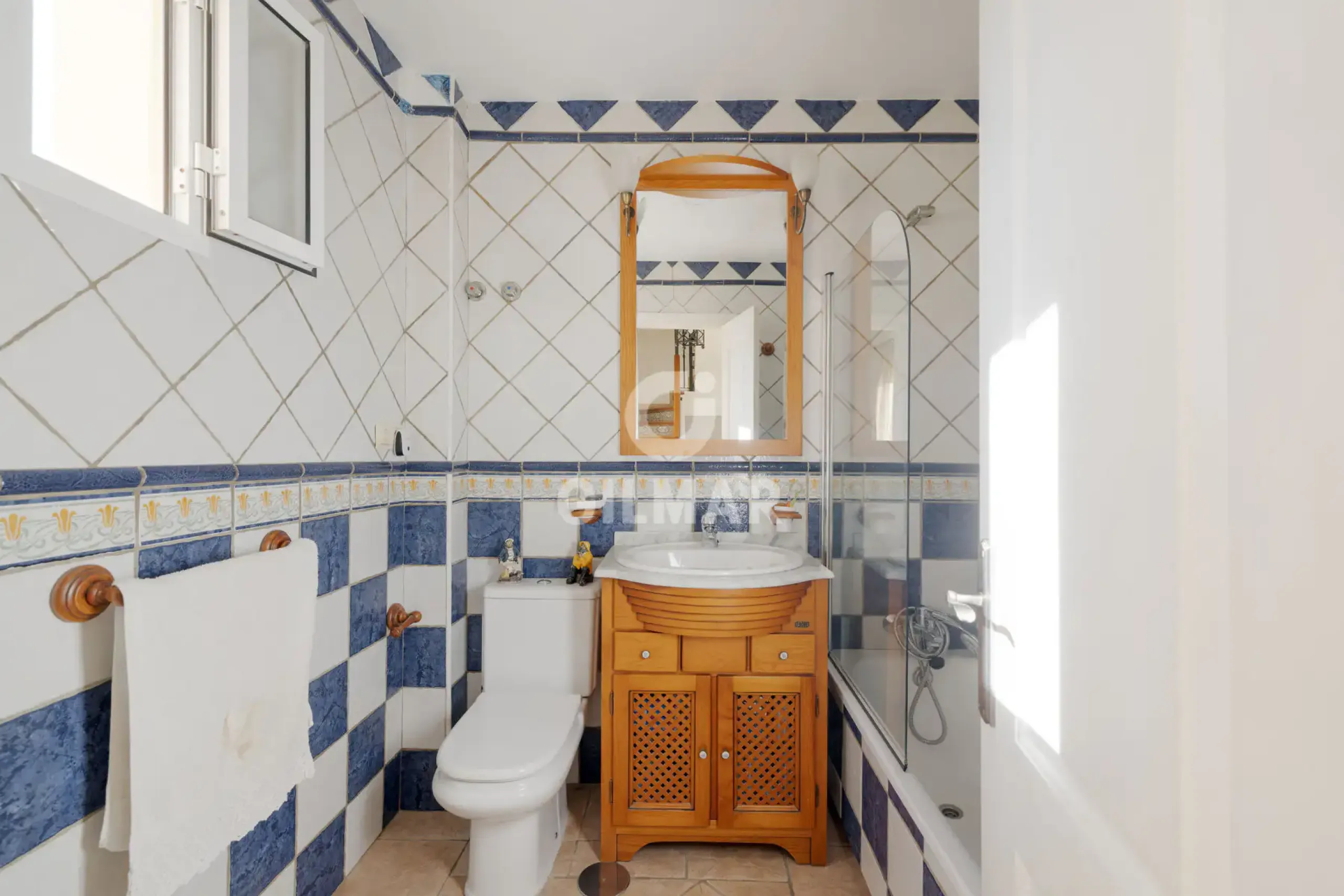 Chalet Adosado en Estepona - Málaga