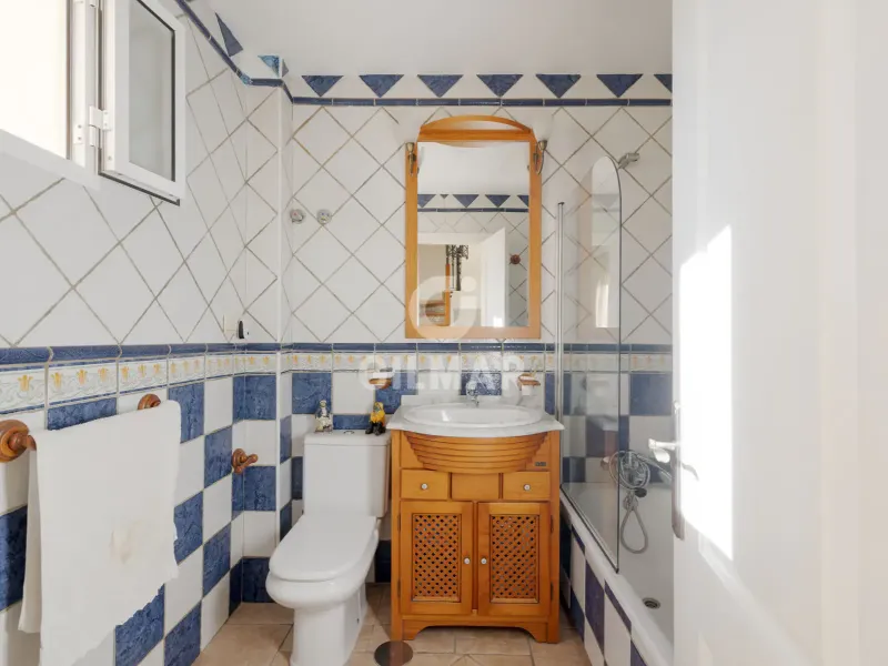 Chalet Adosado en Estepona - Málaga