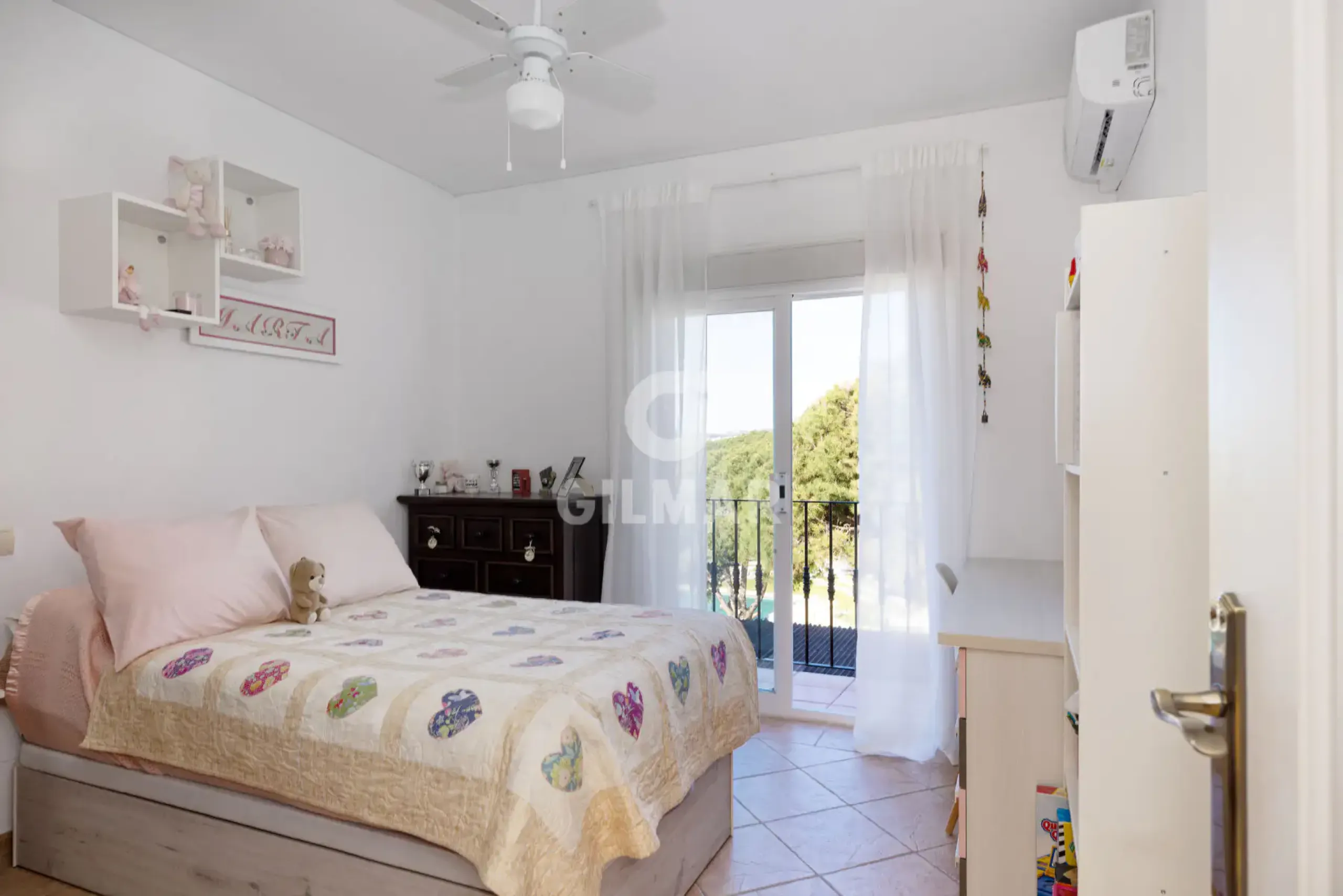 Chalet Adosado en Estepona - Málaga