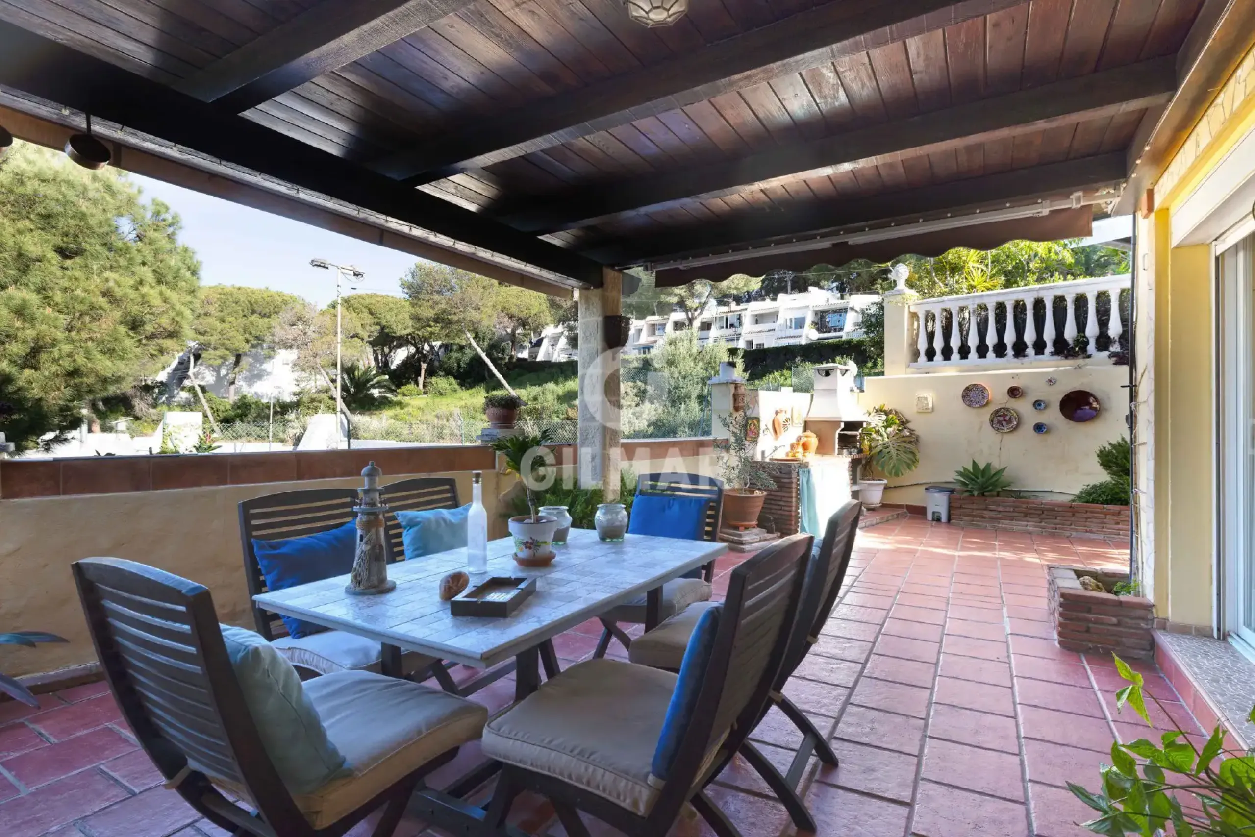 Chalet Adosado en Estepona - Málaga