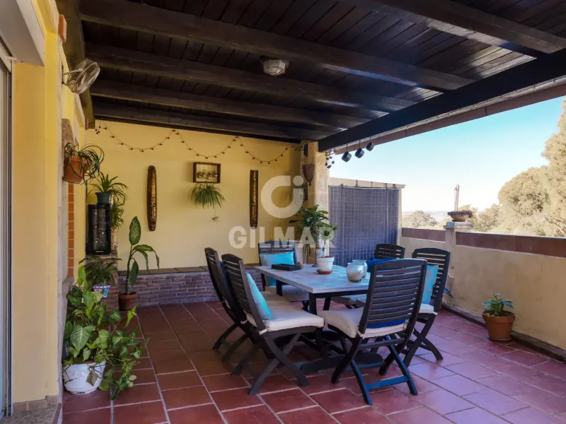 Chalet Adosado en Estepona - Málaga