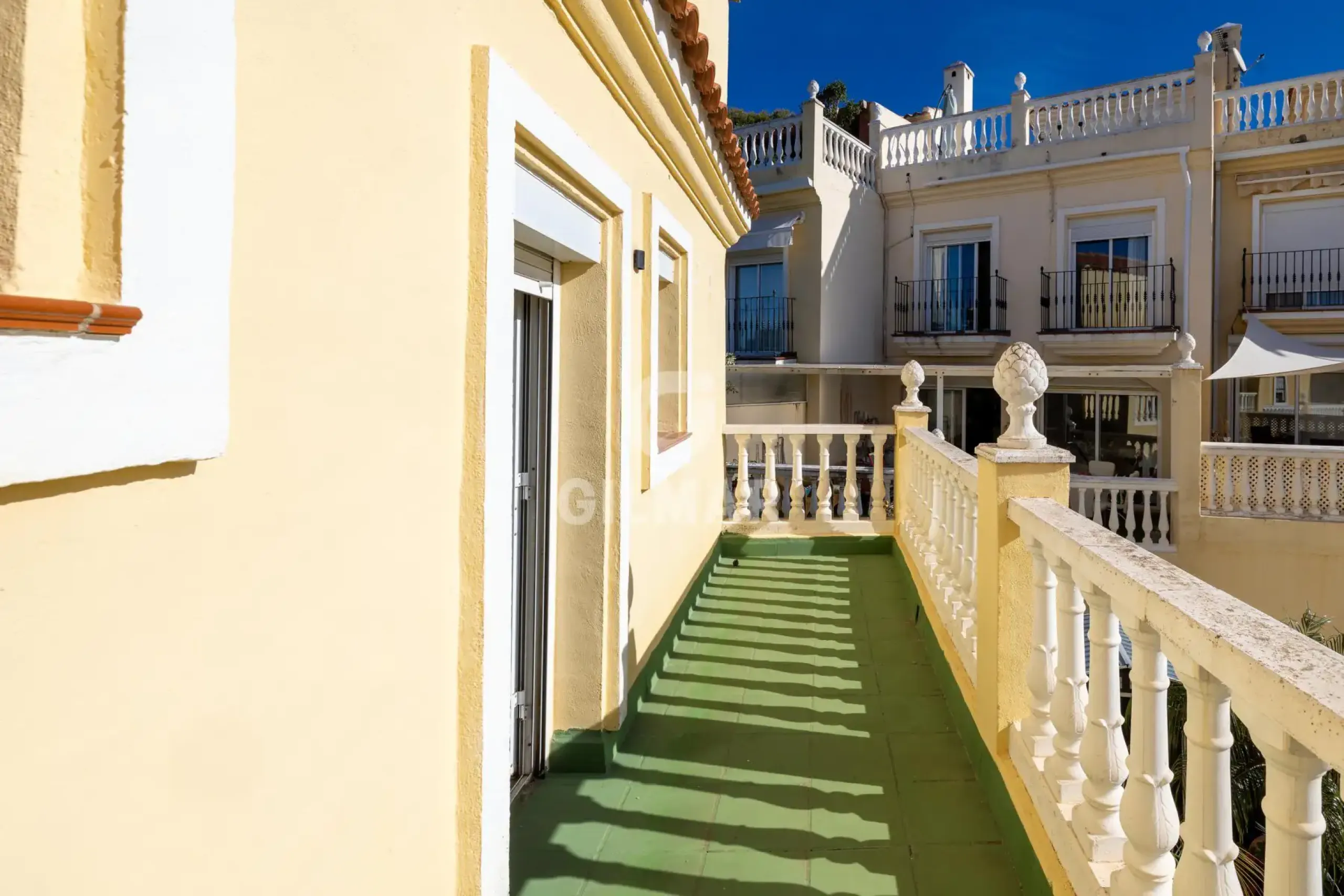 Chalet Adosado en Estepona - Málaga