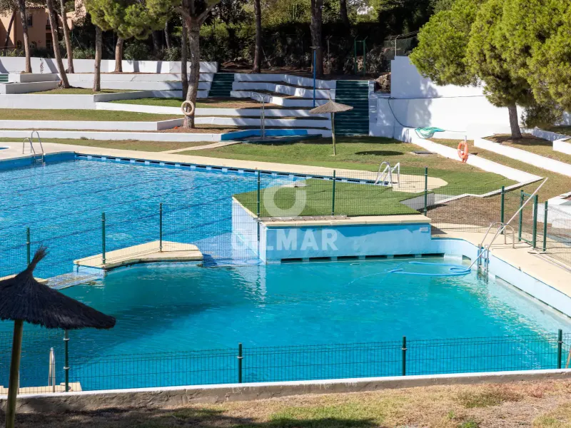 Chalet Adosado en Estepona - Málaga