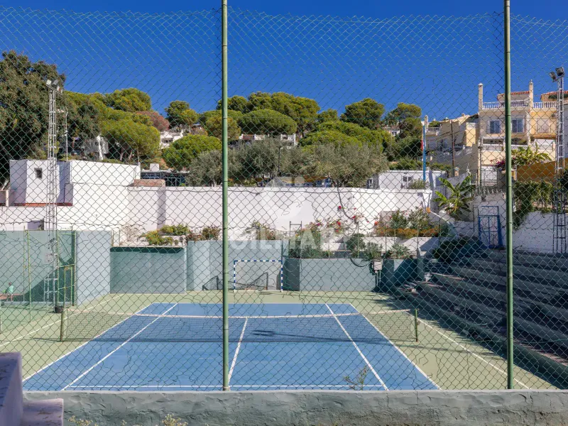 Chalet Adosado en Estepona - Málaga