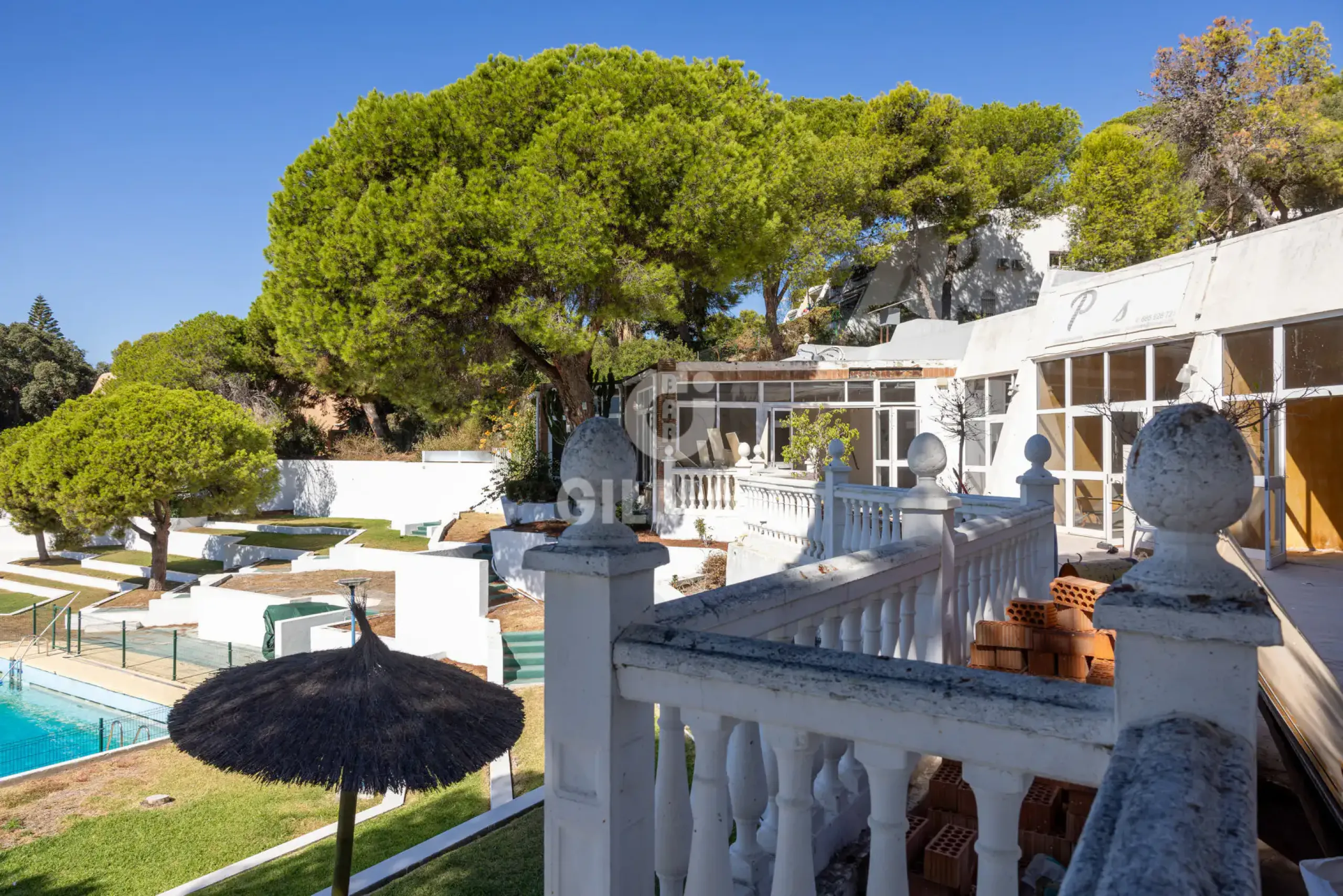 Chalet Adosado en Estepona - Málaga