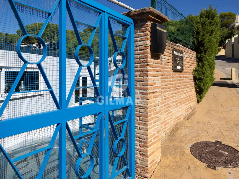 Chalet Adosado en Estepona - Málaga