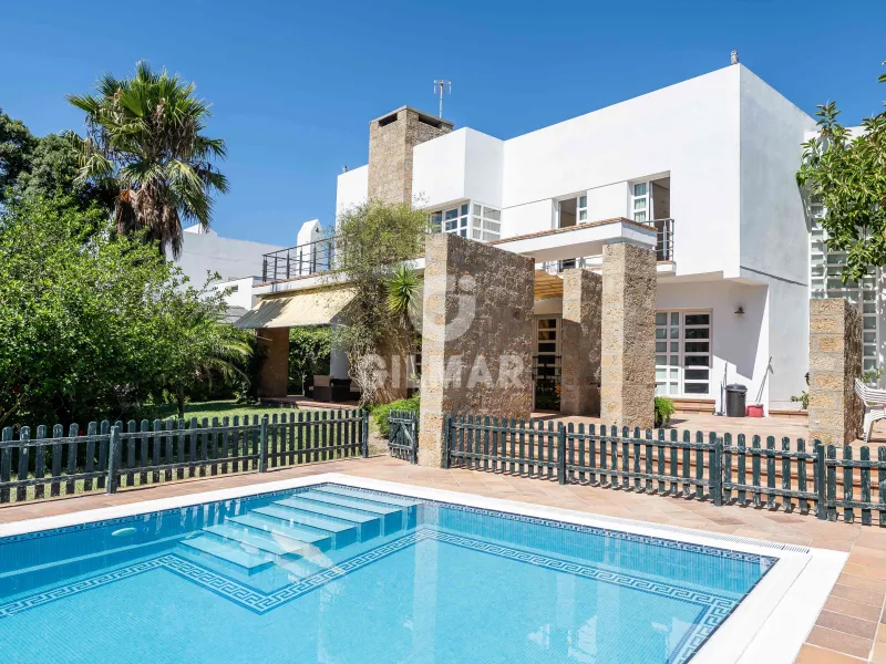 Villa in Chiclana de la Frontera - Cádiz