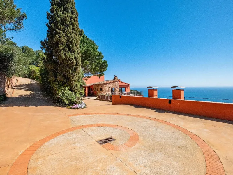 Renovated Villa with Panoramic Views of Aiguablava in Begur, Costa Brava