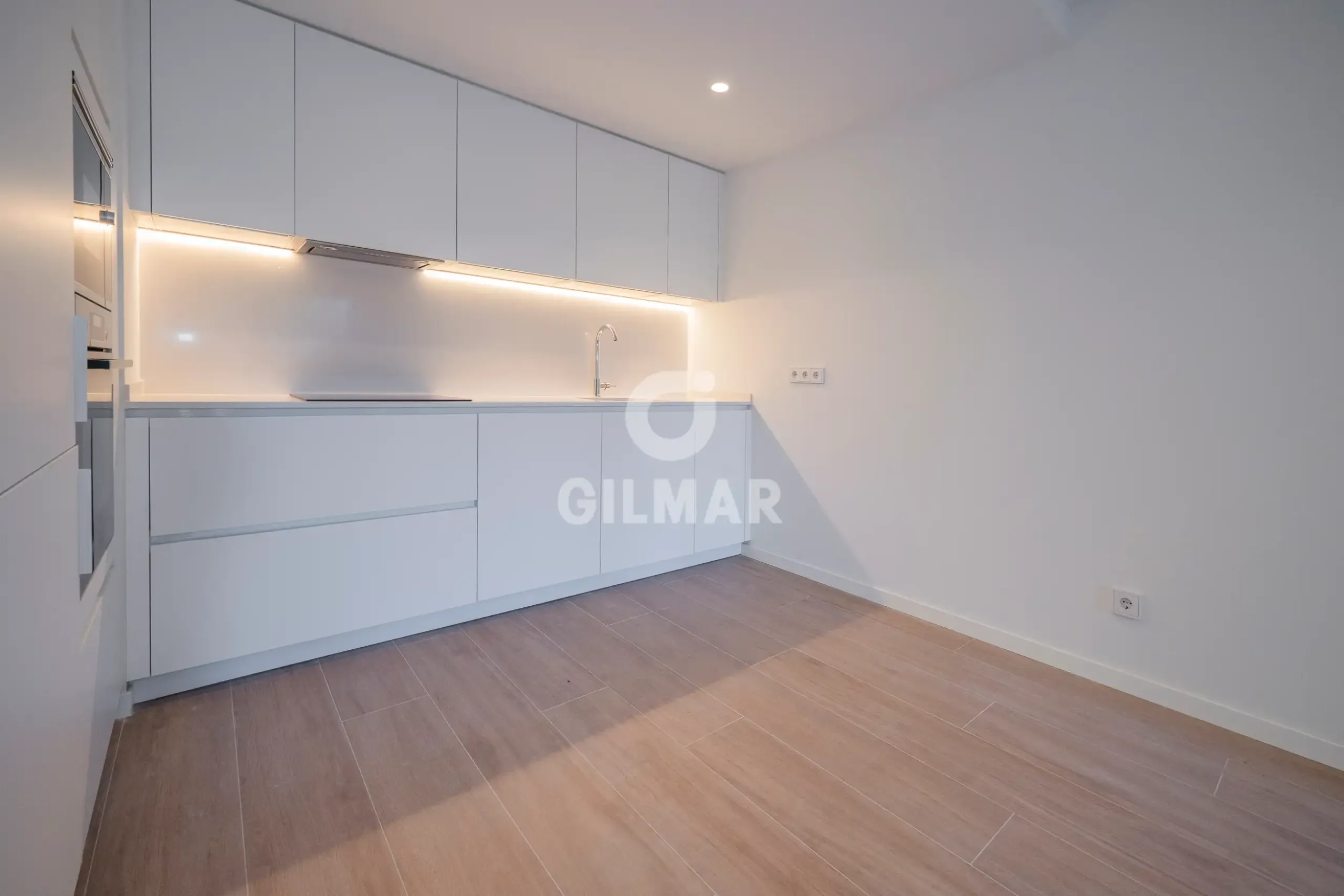 Ground floor apartment in Salvador - Madrid