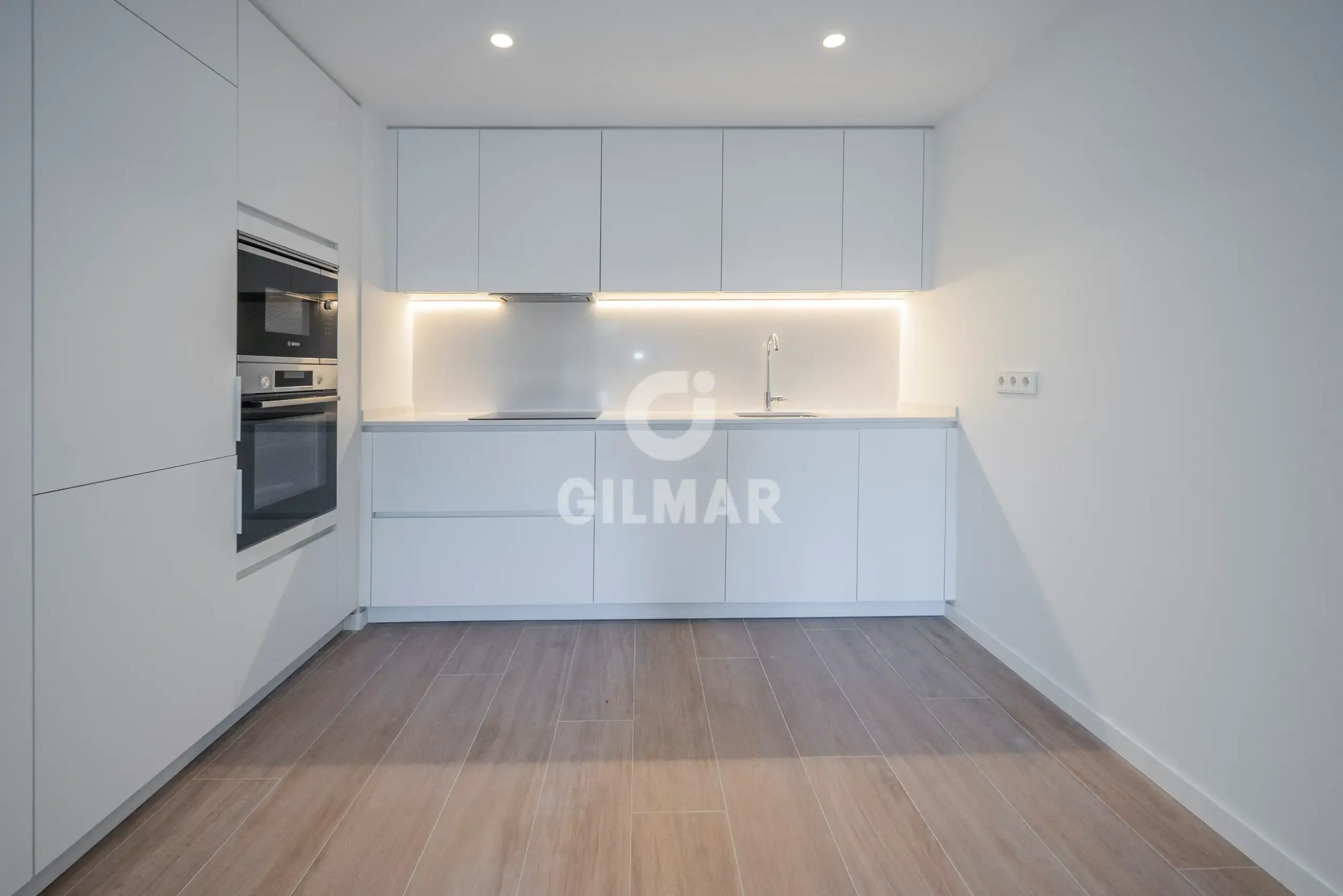 Ground floor apartment in Salvador - Madrid