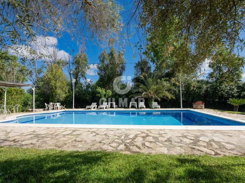 Chalet Independiente en Villamartín - Cádiz