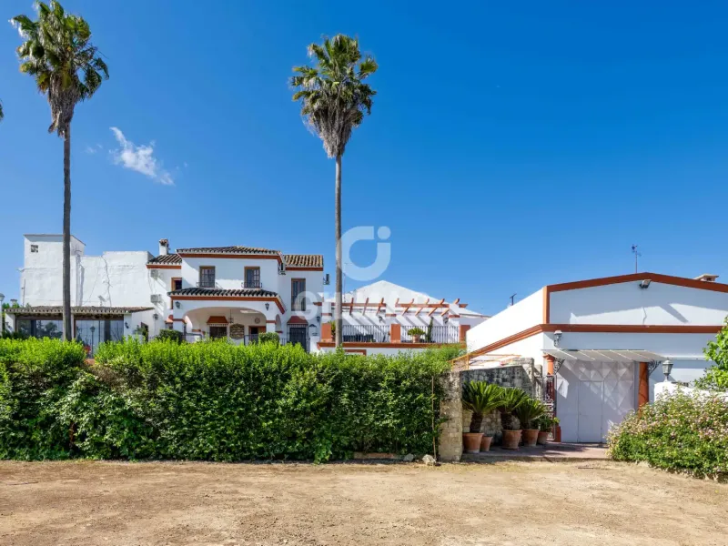 Chalet Independiente en Villamartín - Cádiz