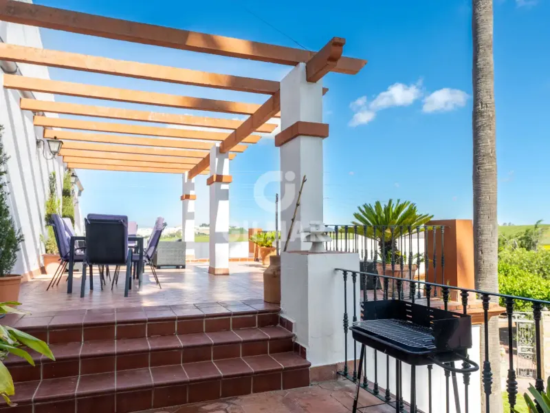 Chalet Independiente en Villamartín - Cádiz