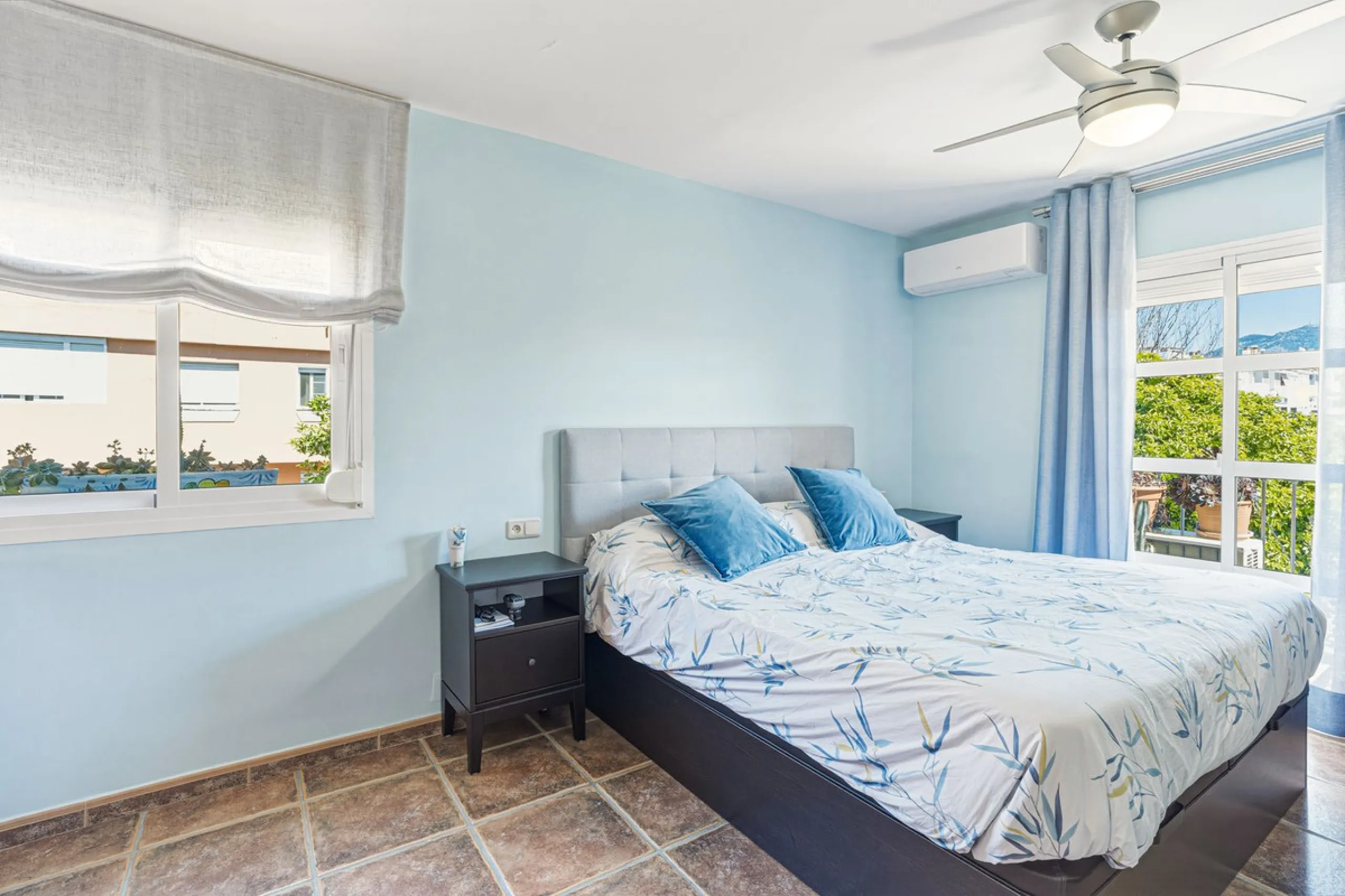 Well Presented Corner Townhouse in Las Lagunas de Mijas