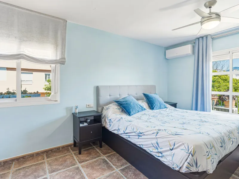 Well Presented Corner Townhouse in Las Lagunas de Mijas