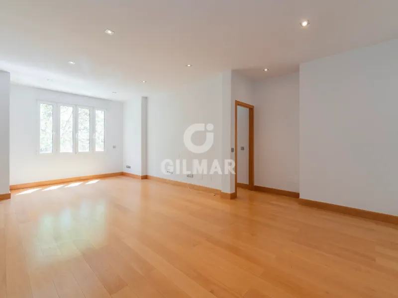 Apartment in Goya - Madrid