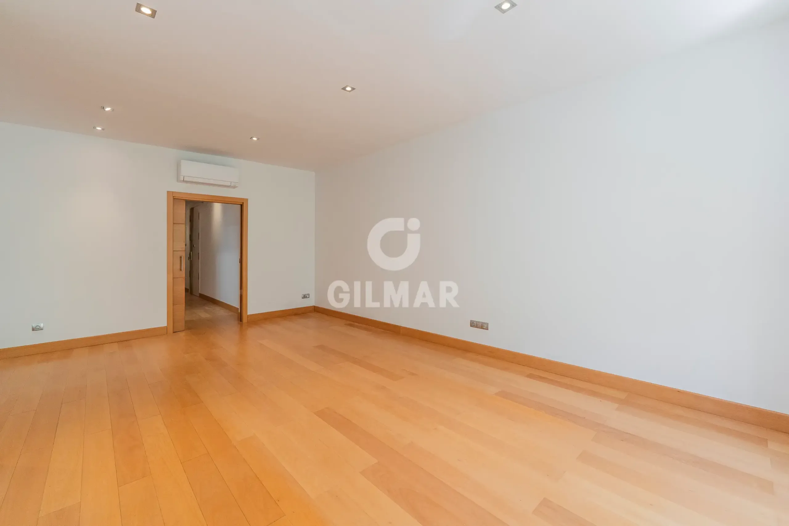 Apartment in Goya - Madrid