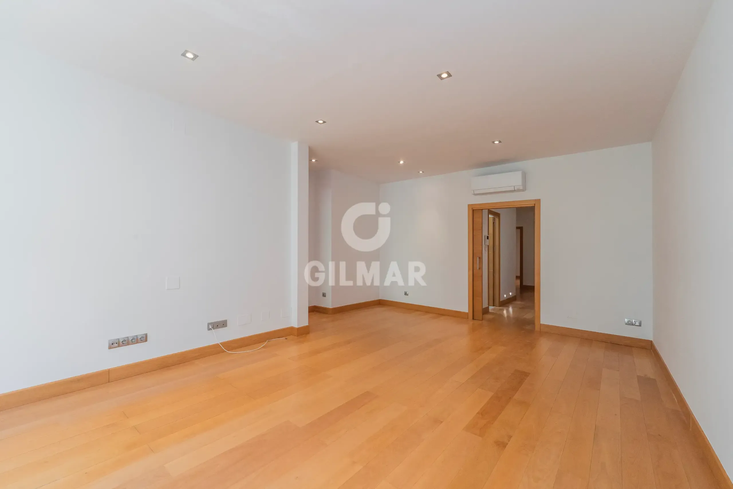 Apartment in Goya - Madrid