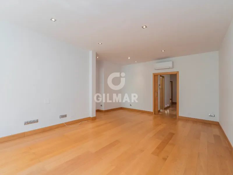 Apartment in Goya - Madrid