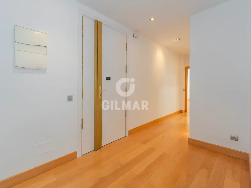 Apartment in Goya - Madrid