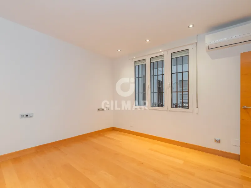Apartment in Goya - Madrid