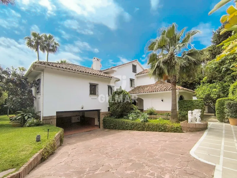 Villa in Marbella Este - Málaga