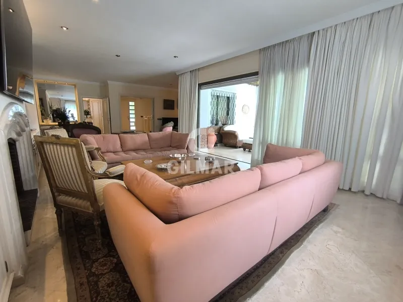 Villa in Marbella Este - Málaga