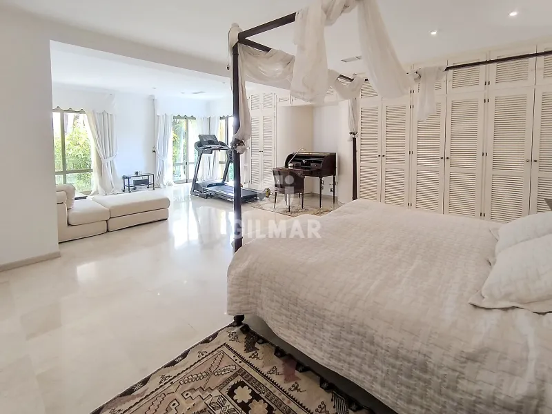Villa in Marbella Este - Málaga
