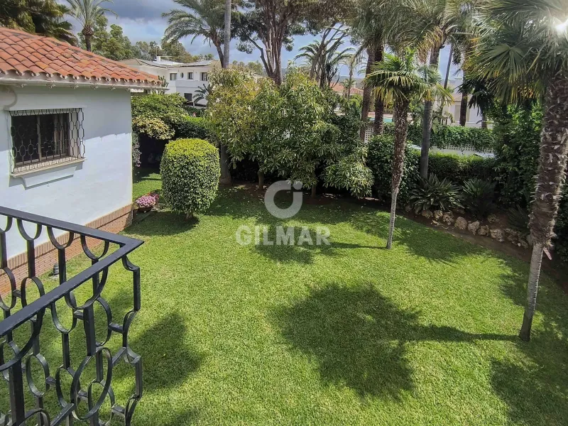 Villa in Marbella Este - Málaga