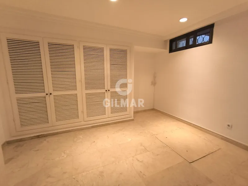 Villa in Marbella Este - Málaga