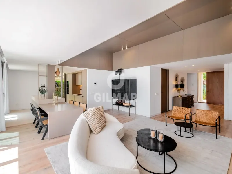 Villa in Estepona Este - Málaga