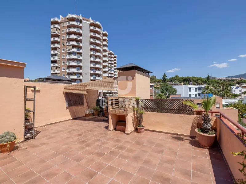 Penthouse in Málaga Este - Málaga