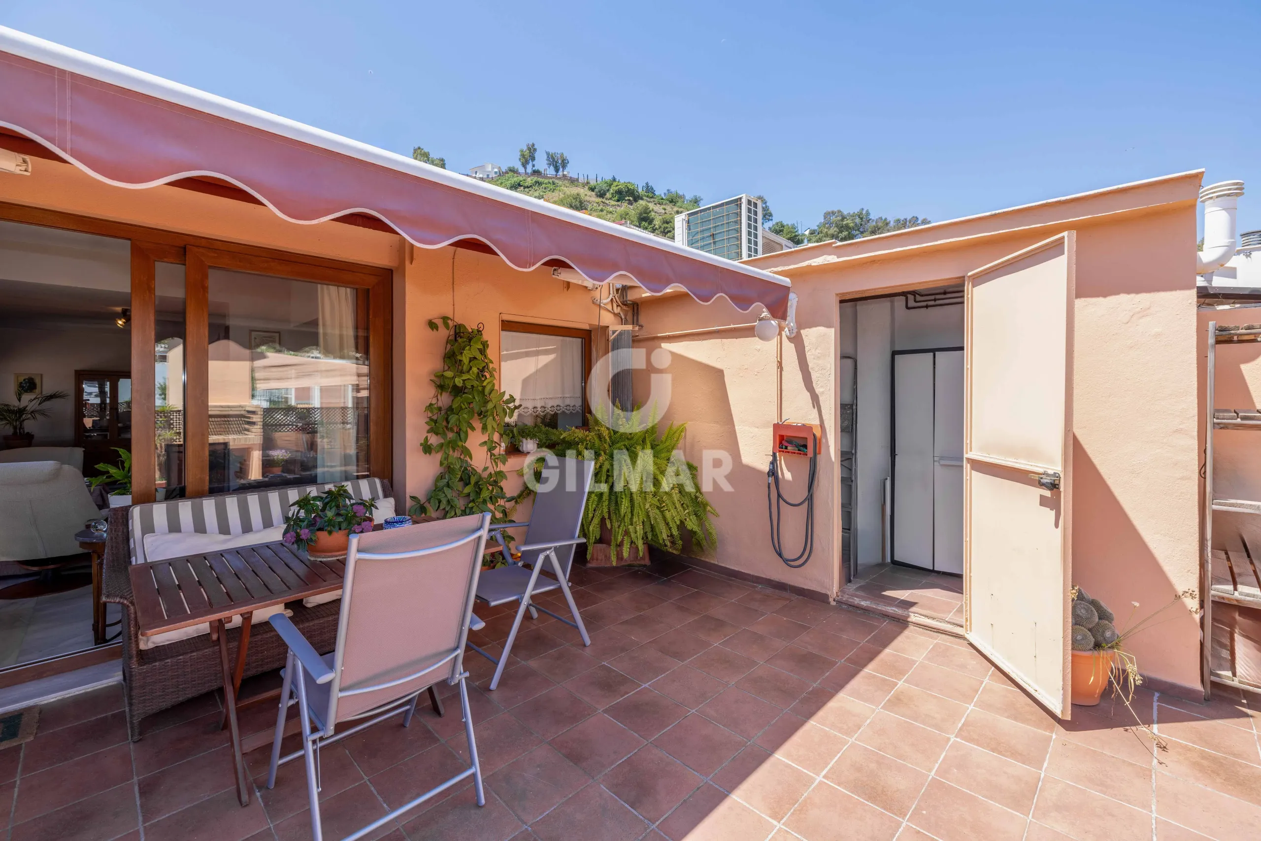 Penthouse in Málaga Este - Málaga