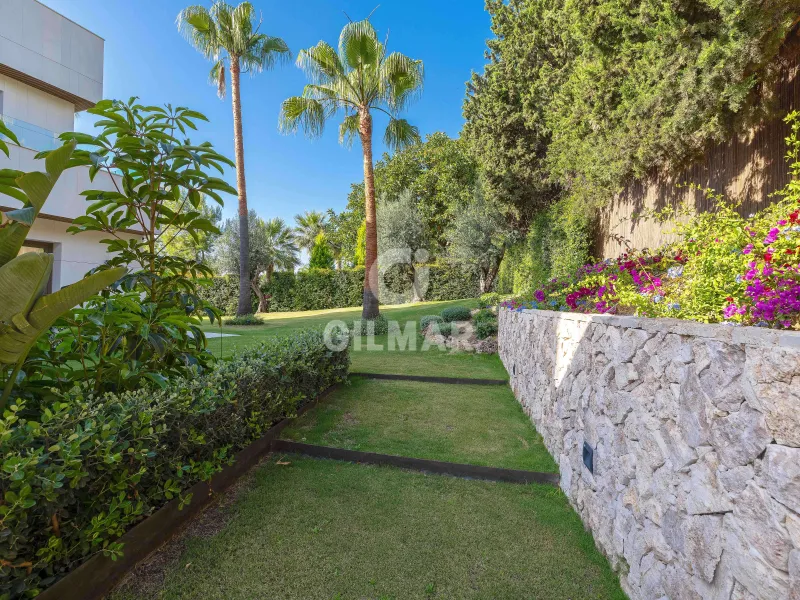 Villa in Churriana (Málaga) - Málaga