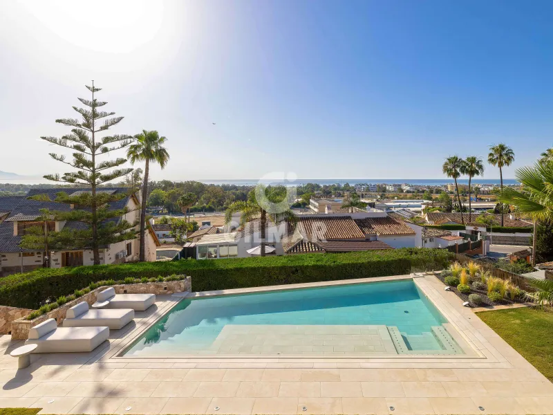 Villa in Churriana (Málaga) - Málaga