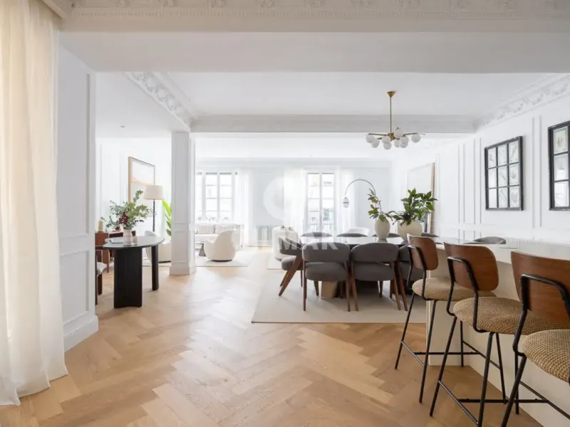Apartment in Castellana - Madrid