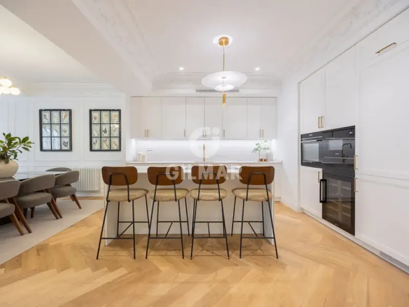 Apartment in Castellana - Madrid