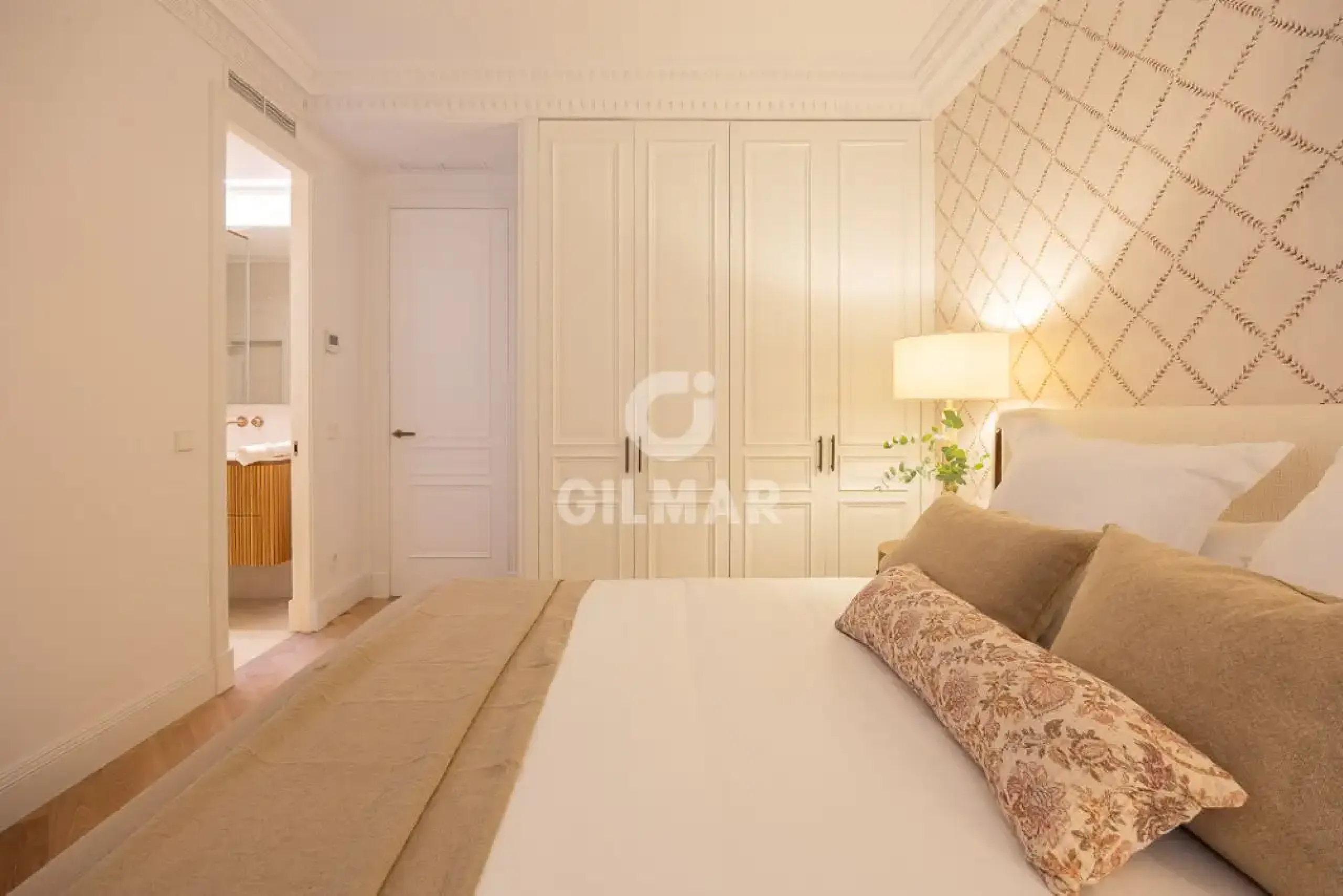 Apartment in Castellana - Madrid