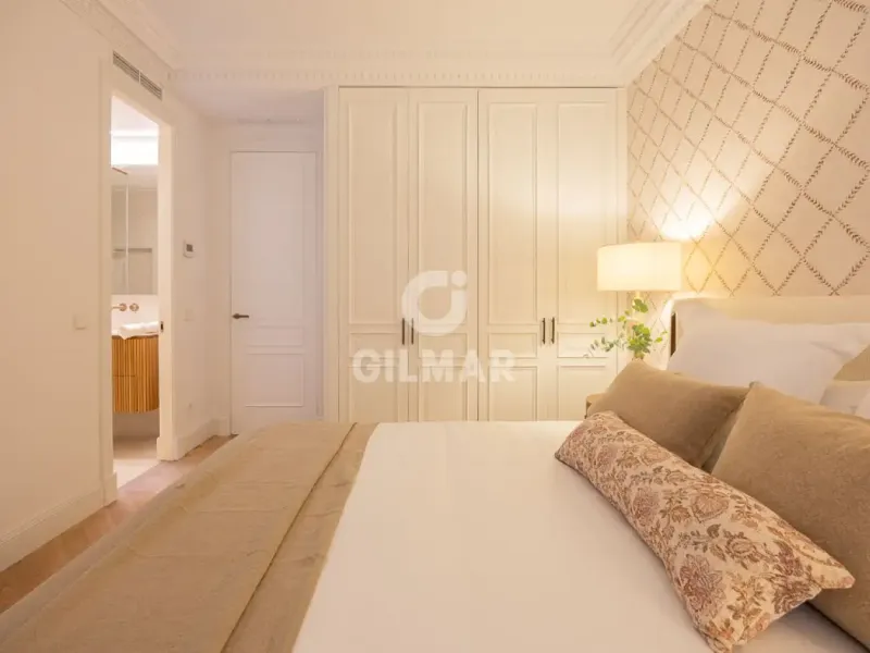 Apartment in Castellana - Madrid