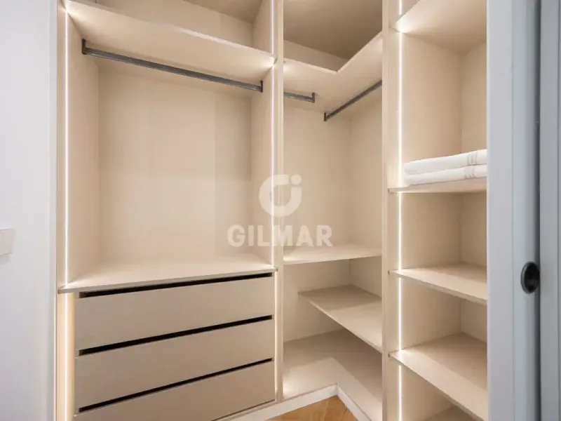Apartment in Castellana - Madrid